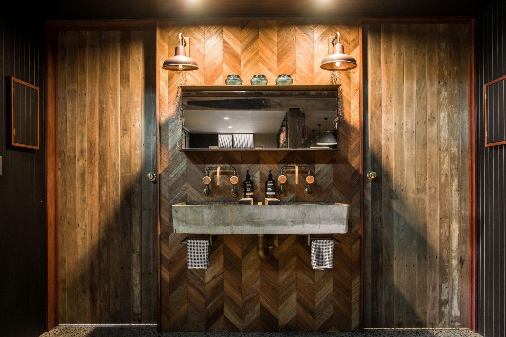 the vanity, all concrete and calm